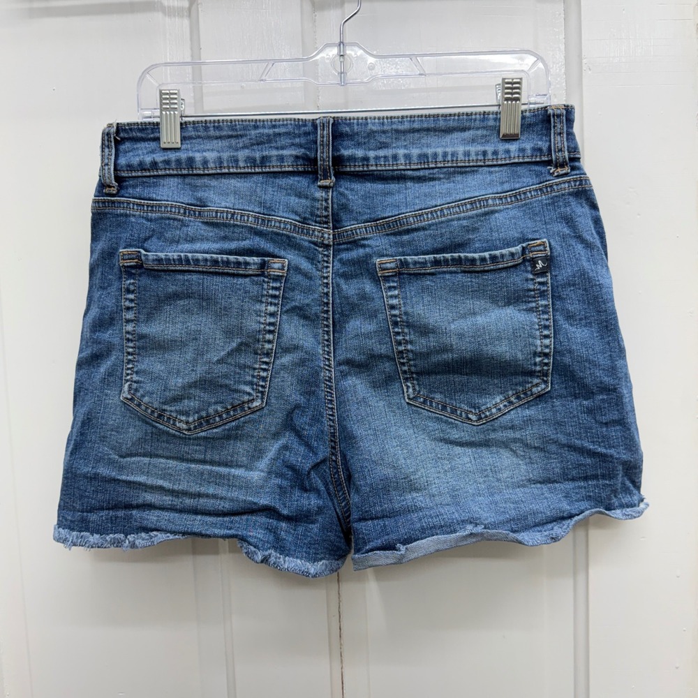 Maurices High Rise Button Fly‎ Denim Jean Shorts Women's 14 Raw Frayed Hem Blue